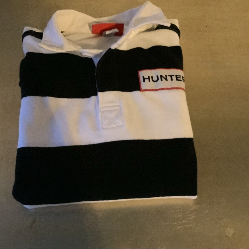 Boys hunters rugby style shirt size 6/7